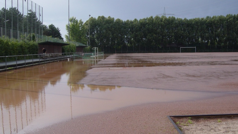 Sportplatz Urfeld 2014 nach Regen
